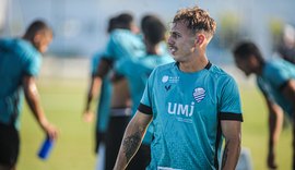 CSA tem disputa por vaga de titular da lateral-esquerda