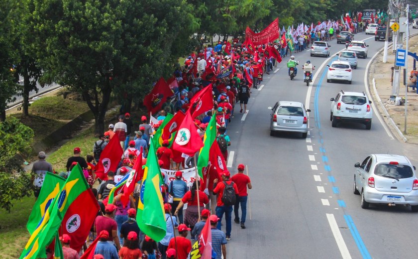 Sem Terra realizam reunião com o governador de Alagoas na tarde desta segunda (25)