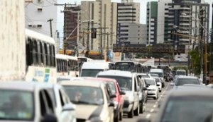 Automóveis que utilizam gás natural veicular terão desconto no IPVA