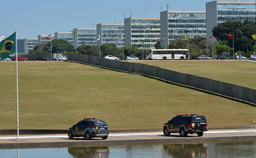 CNU 2025 tem 300 vagas para o INSS com salários de até R$ 9,3 mil