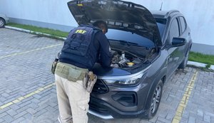 PRF prende homem por receptação e adulteração de veículo automotor em Rio Largo