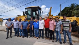 Governo autoriza creche Cria em São Miguel dos Milagres e entrega equipamentos
