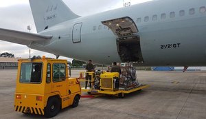 Avião da FAB com ajuda humanitária à Venezuela já está em Boa Vista