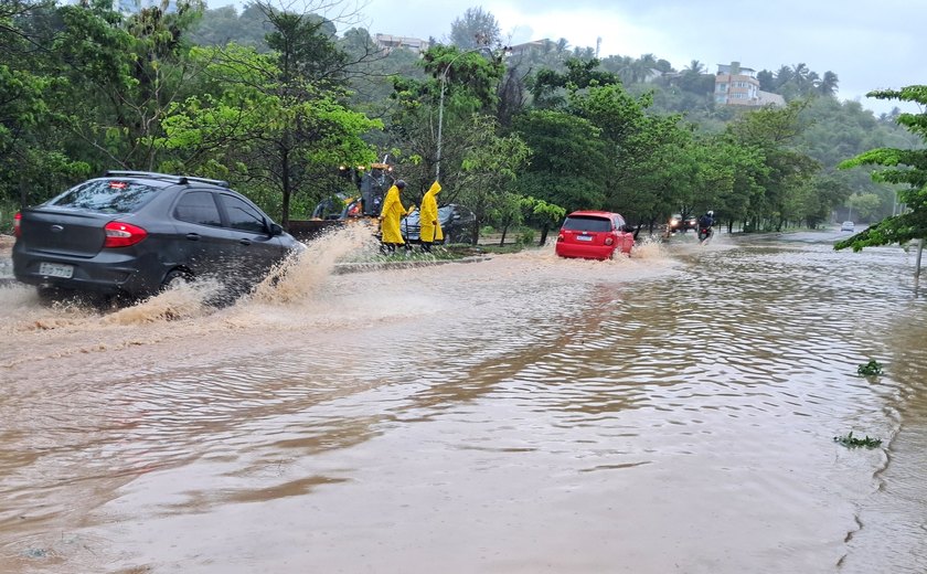 Semarh informa que Alagoas entrou em alerta máximo por conta das fortes chuvas