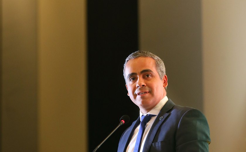 Com novo cartão, beneficiários do Auxílio Brasil ganham mais independência e segurança