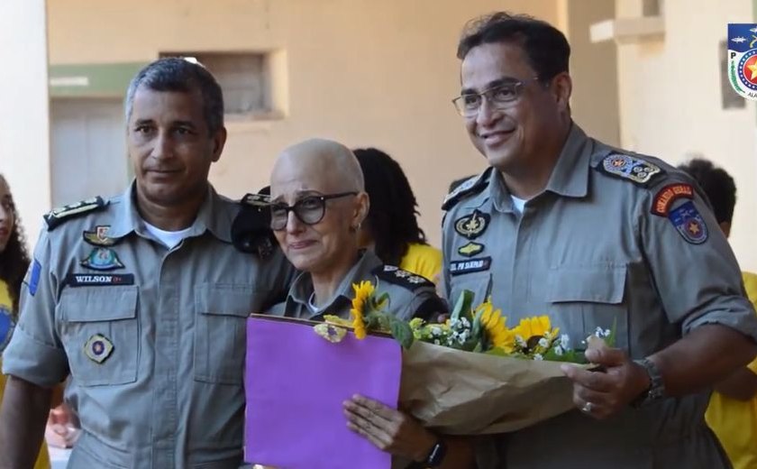 PM alagoana diagnosticada com câncer é homenageada