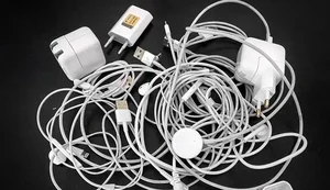 Apple e Samsung podem ser notificadas por vender celulares sem carregador