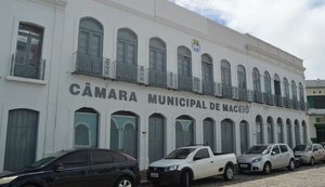 Vereadores de Maceió analisaram 25 vetos em sessão ordinária presencial