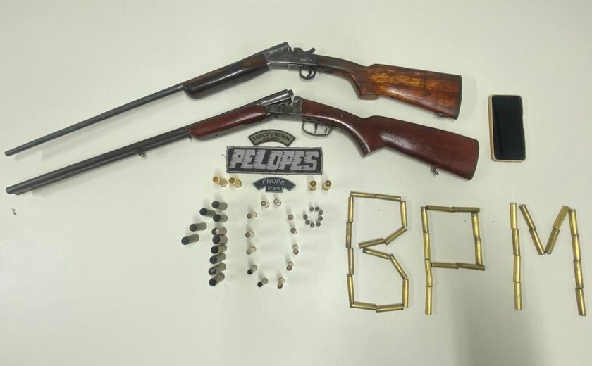 Armas de fogo e drogas são apreendidas pela PM em ações em Estrela de Alagoas