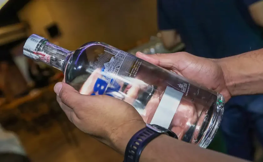 Sobe para cinco o número de mortes causadas por metanol em São Paulo