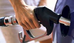 Preço da gasolina avança 9,95% e etanol ultrapassa R$ 4,00 nas primeiras semanas de março