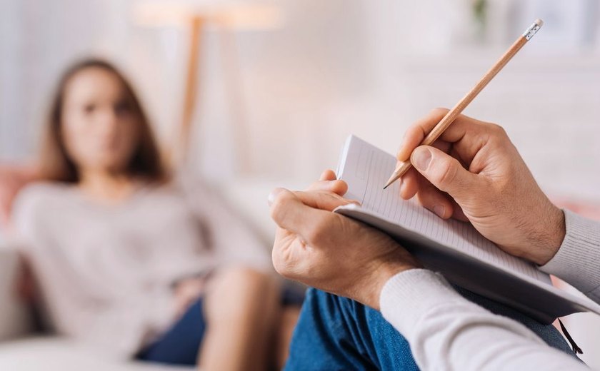Especialista destaca as causas invisíveis da depressão durante o Setembro Amarelo