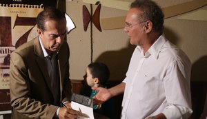 Data histórica: jornalista Joaldo Cavalcante lança livro sobre o '17 de julho'