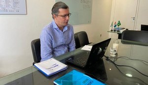 Secretário de Educação se reúne com conselheiros tutelares