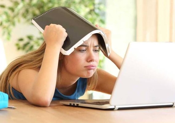 Na hora de valorizar o curriculum, falar inglês é a habilidade mais desejada pelos jovens