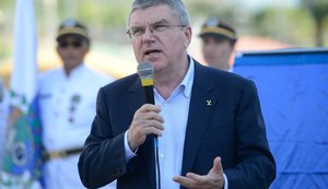 Bach prevê enormes custos adicionais para o COI com adiamento de Jogos Olímpicos