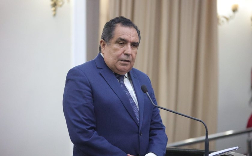 Deputado estadual denuncia mortandade de cães e gatos em Piranhas