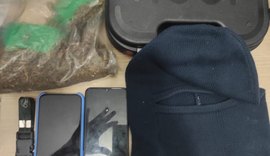 Jovem é preso em flagrante por receptação e tráfico de drogas em Maceió