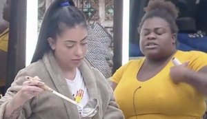 'A Fazenda 12': Jojo e Mirella armam novo barraco por desperdício de comida