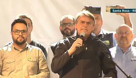 Presidente visita Fenasoja no interior gaúcho