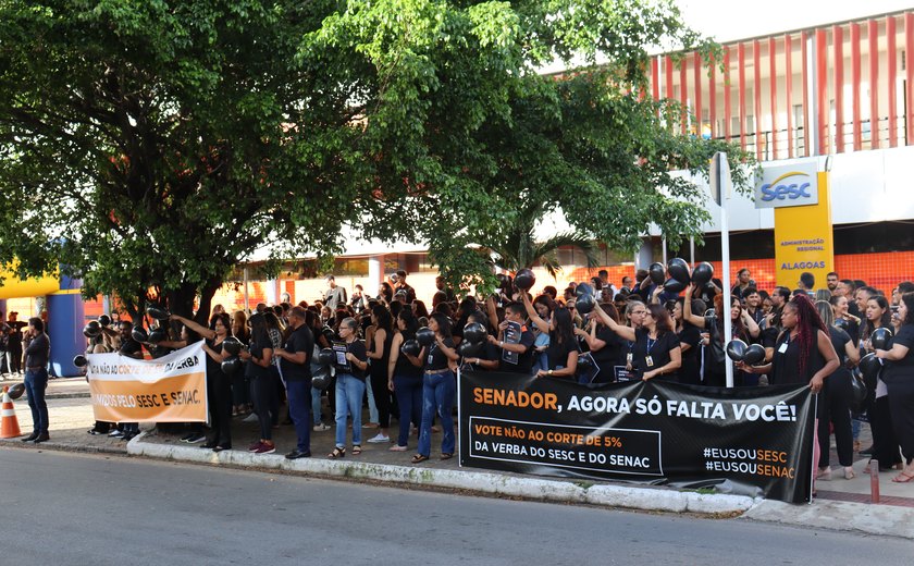 Sesc Alagoas participa de ato nacional contra possível corte de verbas