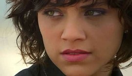 Protagonista de novela da Globo reclama de falta de convites na TV