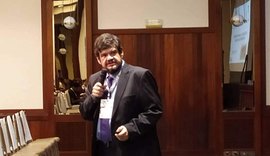 Professor da Ufal é homenageado com prêmio da OAB por Proteção Animal