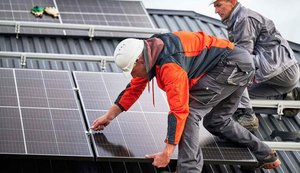 Brasil é o quarto país no mundo em geração de empregos verdes no setor de energia solar