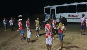Torcedores são presos por ataque a ônibus do Penedense