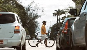 Denatran suspende resolução que iria multar pedestres e ciclistas a partir de abril