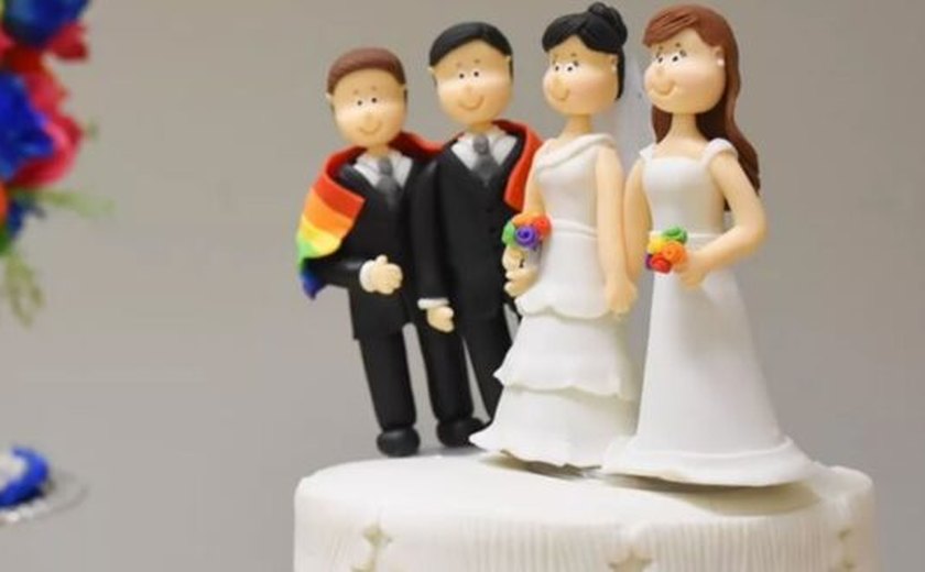 Abertas as inscrições para casamento coletivo e divórcio , do Mutirão de Serviços do CAERR