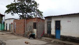 Braskem pede à Prefeitura de Maceió para derrubar casas na beira da lagoa