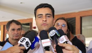 Pré-candidatos tentam desgastar gestão de JHC