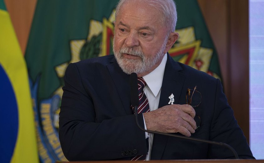 Lula anuncia aliança com Indonésia e Congo por florestas tropicais