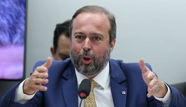 Reestatização da Eletrobras não está em pauta, diz ministro
