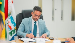 Governador concede incentivos fiscais a 6 empresas que vão investir R$ 55 milhões e gerar 2 mil empregos