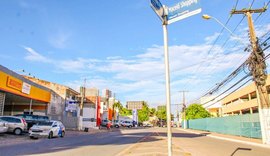 Obras de reparo asfáltico interditam trecho da Avenida Gustavo Paiva nesta quinta (4)