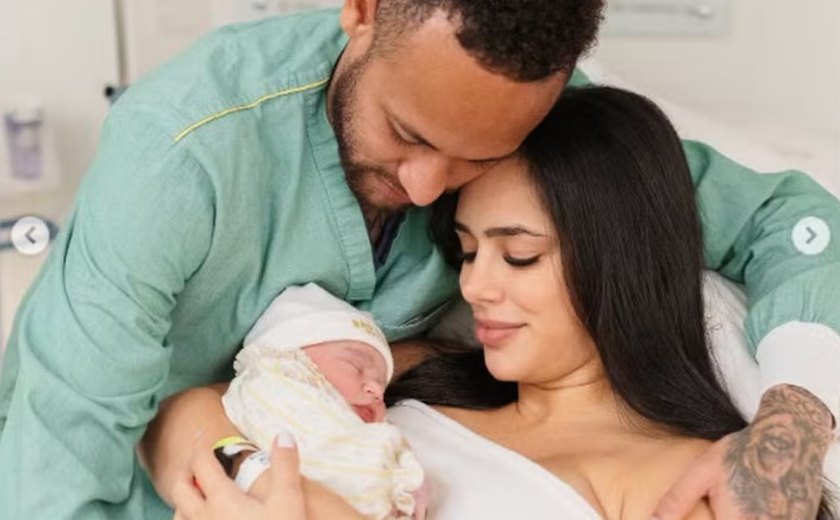 Bruna Biancardi posta primeiras fotos de Neymar com a filha Mel