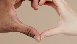 Evitar expressões racistas contribui com a luta antirracista, afirma advogada