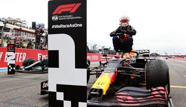 Verstappen passa Hamilton na penúltima volta e vence o Grande Prêmio da França