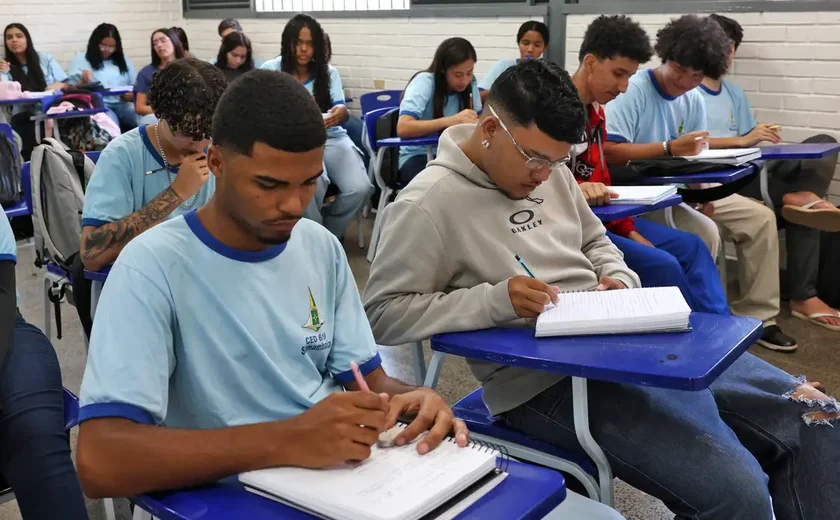Nascidos em maio e junho recebem nesta quarta parcela de R$ 200 do programa