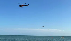 Homem tenta recuperar sandália de criança e desaparece no mar de Ponta Verde