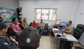 Representantes de entregadores e transportadores por aplicativos são recebidos no DMTT