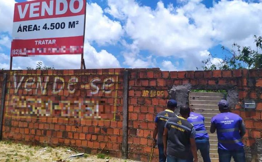 Convívio Social multa imobiliária por publicidade irregular em área da prefeitura
