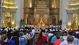 Missa solene de Nossa Senhora dos Prazeres reúne povo de Deus na Catedral