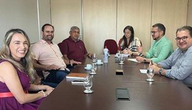 Urbanitários discutem o fortalecimento da CASAL com Secretário da Fazenda e presidente da Companhia