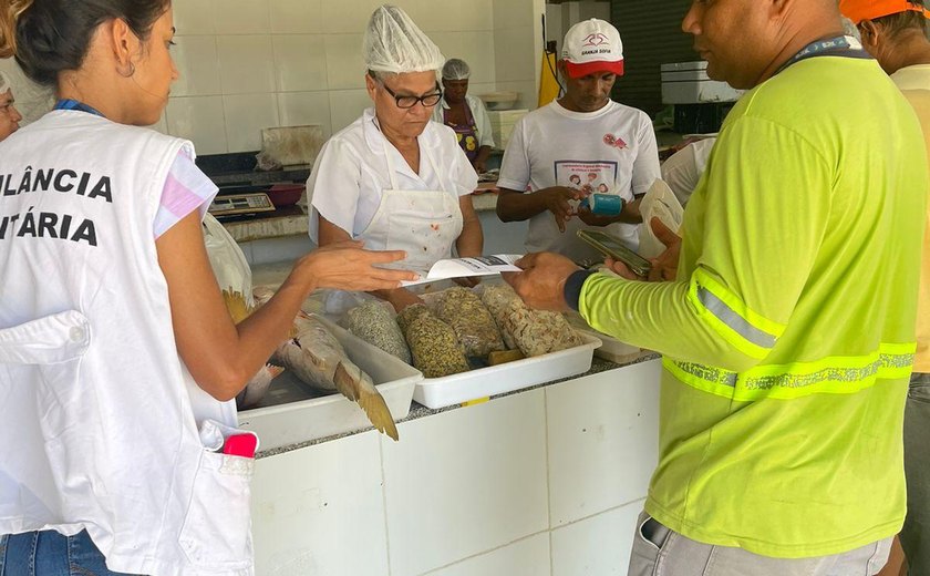 Vigilância Sanitária realiza ação educativa sobre manipulação de