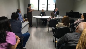 PC participa de reunião no MP para tratar de abrigo para animais da Santa Amélia
