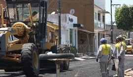 Parceria entre prefeitura e governo do estado leva ‘Pró-Estrada’ para Cajueiro