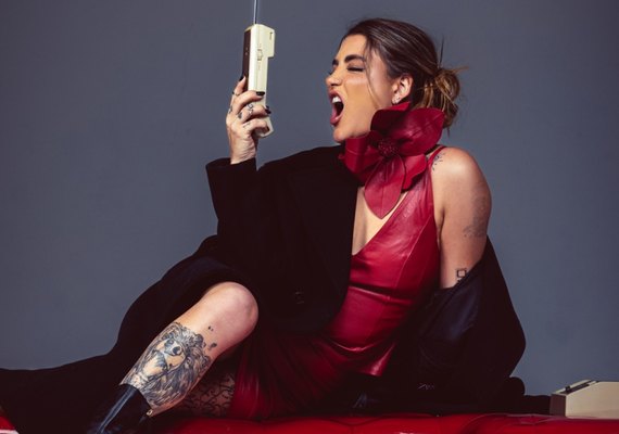 Cynthia Luz apresenta seu novo show nesta sexta (01/08) no Rex Jazz Bar